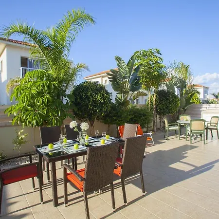 Posidonas Villa *